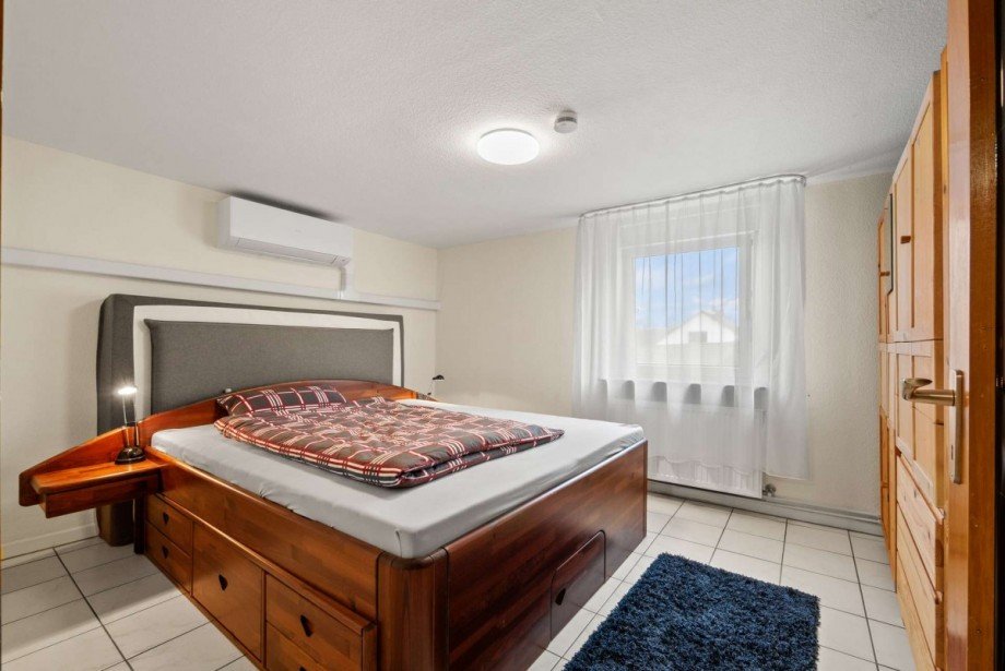 Schlafzimmer Dachgeschoss Haus Okriftel