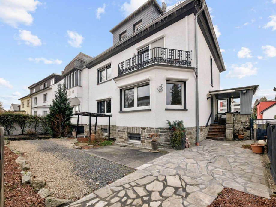 Frontansicht Mehrfamilienhaus Hattersheim am Main