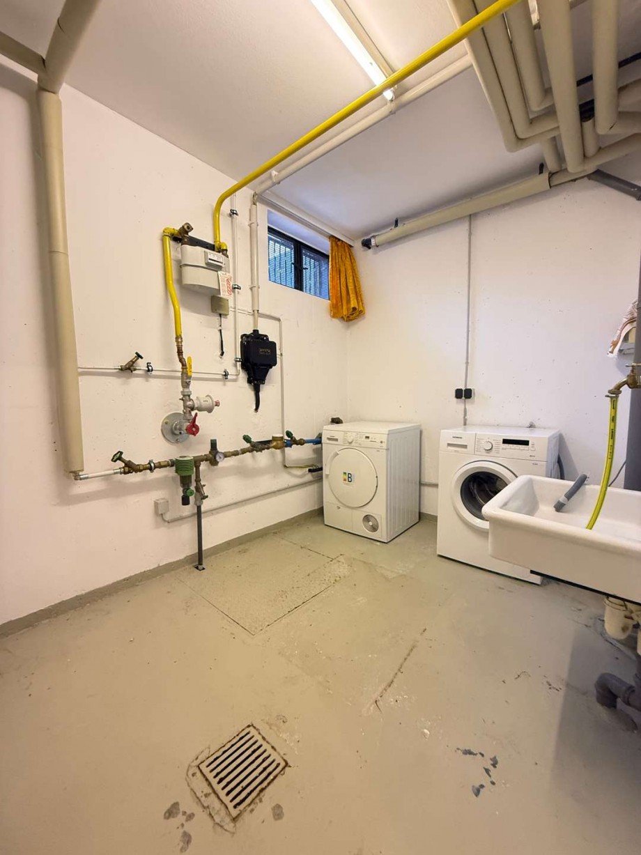 Waschk�che im Keller Haus Hattersheim am Main