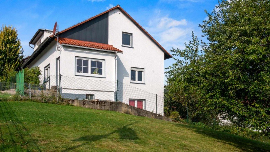 Seitenansicht Haus Einfamilienhaus Waldsolms