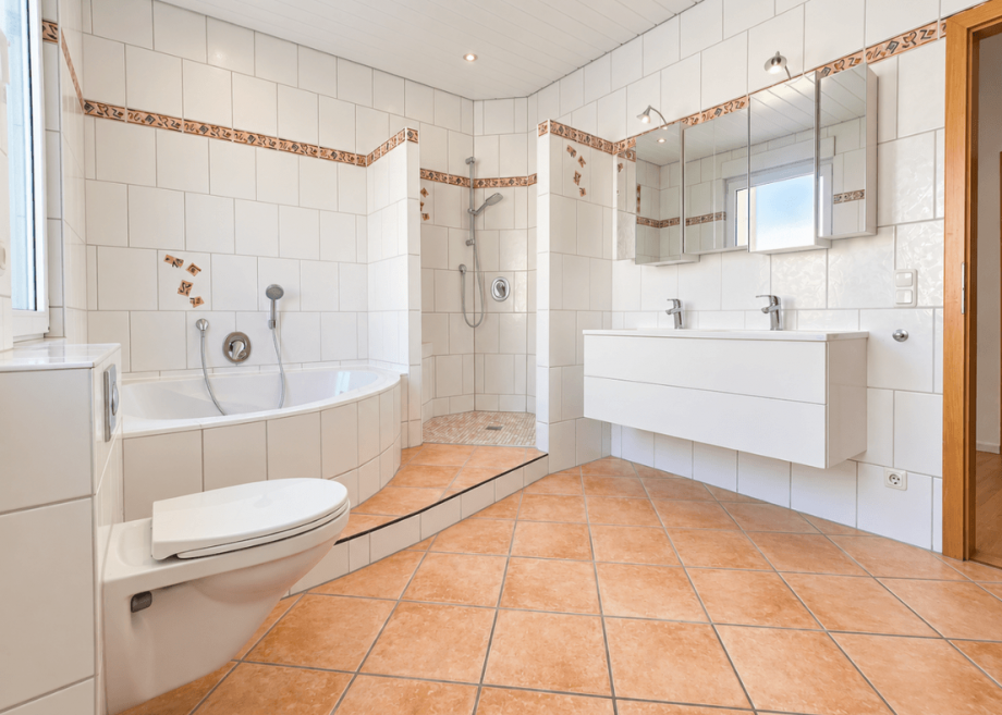 Badezimmer (1. OG) Maisonettewohnung Hattersheim am Main