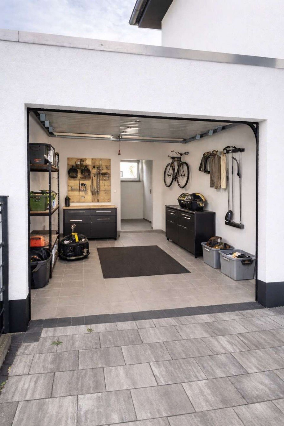 Garage mit separatem Raum und direktem Zugang zum Garten Einfamilienhaus Mainhausen