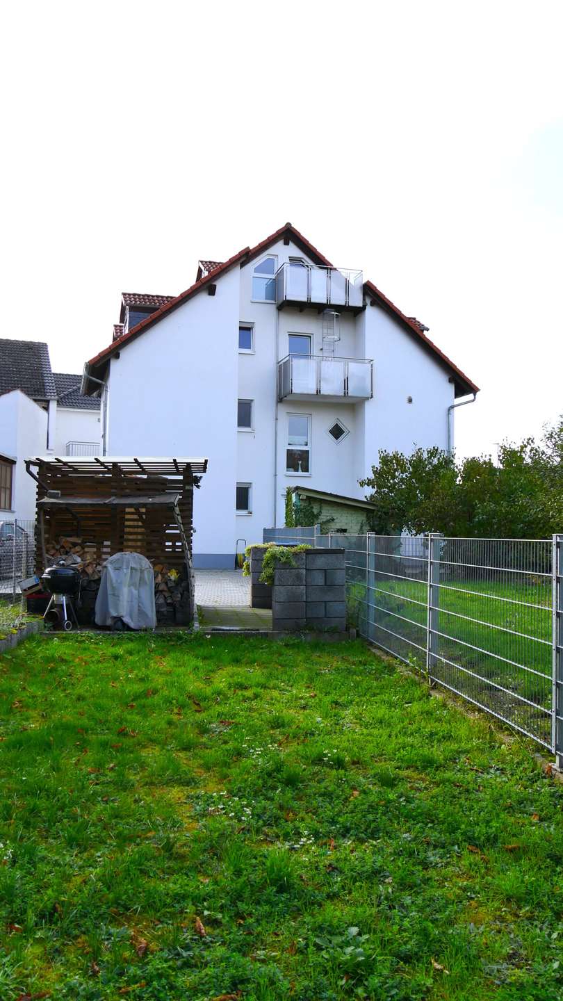 Seitenansicht Maisonettewohnung Okriftel