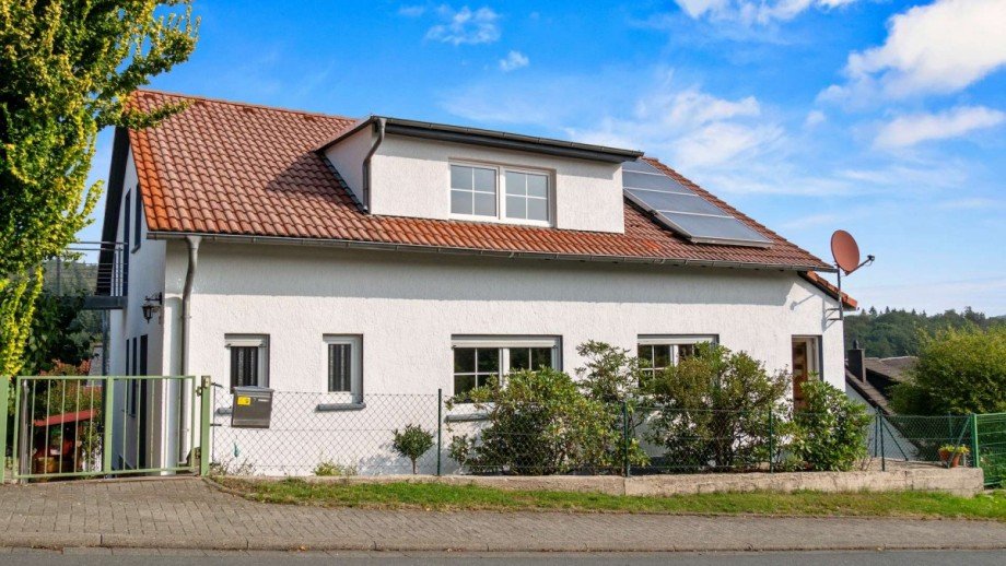 Haus Au�enansicht Einfamilienhaus Waldsolms
