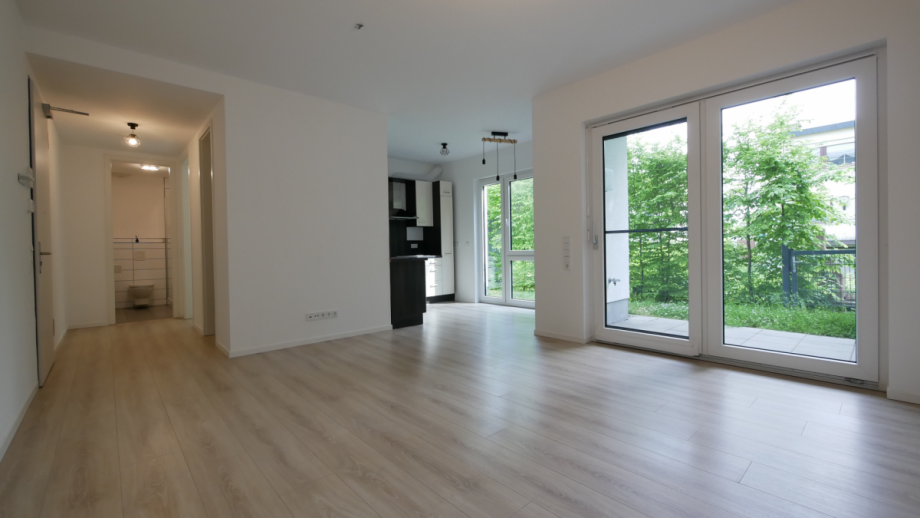 Wohnzimmer mit Blick auf die K�che Wohnung Hanau