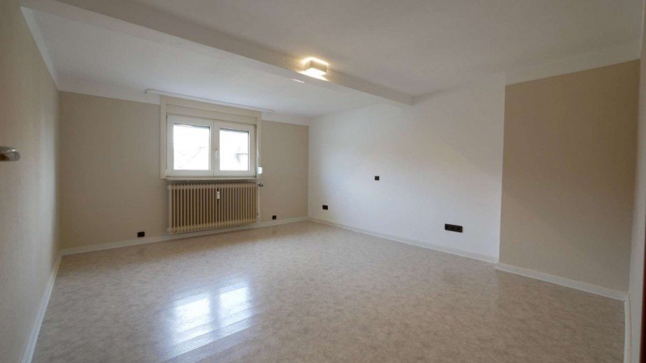 Schlaf- oder Arbeitszimmer 2 Dachgeschosswohnung Hattersheim