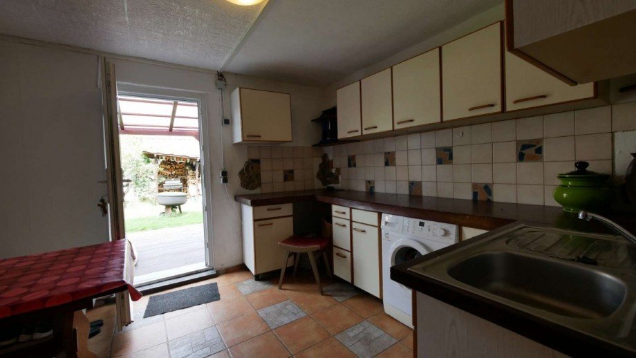 Beheizte Sommerk�che im Keller mit Ausgang zum Garten Einfamilienhaus Waldsolms