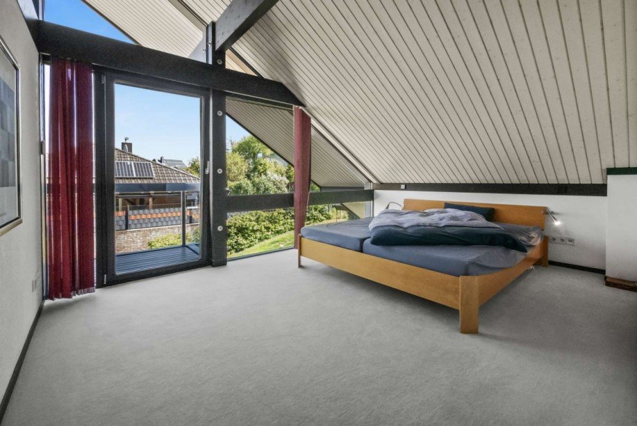 Elternschlafzimmer im OG Einfamilienhaus Niedererbach