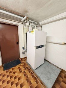 Heizung Viessmann Bj. 2011 Gro�z�giges Reihenendhaus mit Garage, Garten und vielseitig nutzbarem Hobbyraum in Obertshausen