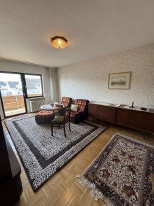 Kinder-/G�stezimmer Obergeschoss Gro�z�giges Reihenendhaus mit Garage, Garten und vielseitig nutzbarem Hobbyraum in Obertshausen