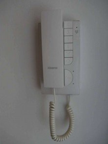  Anlageobjekt- 2 Mehrfamilienh�user mit insgesamt 10 Wohnungen - 6,7% Bruttorendite in Gera