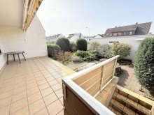 S�d-West Terrasse Gro�z�giges Reihenendhaus mit Garage, Garten und vielseitig nutzbarem Hobbyraum in Obertshausen